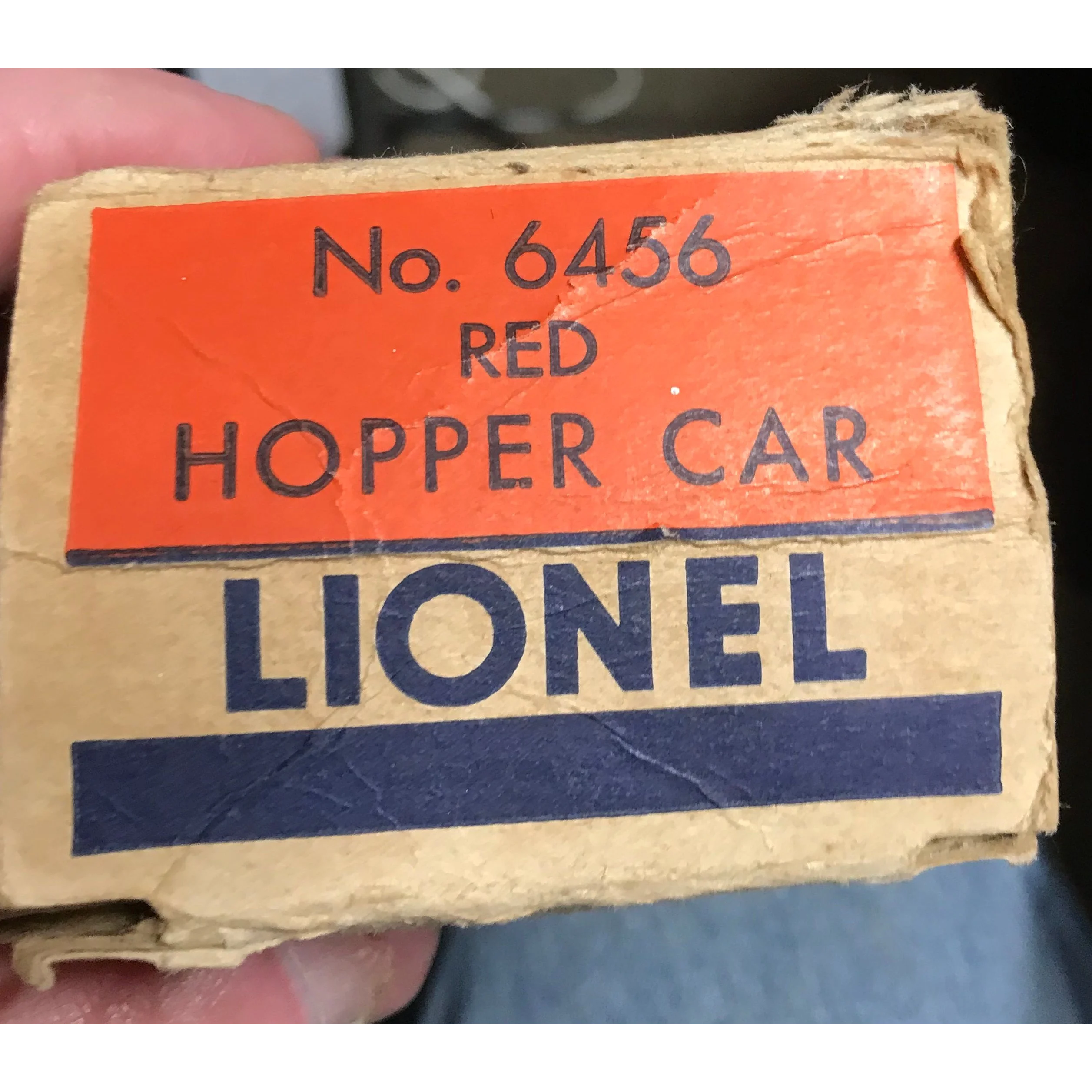 Lionel No. 6456 Red Hopper Car in Original Box. — photo 4